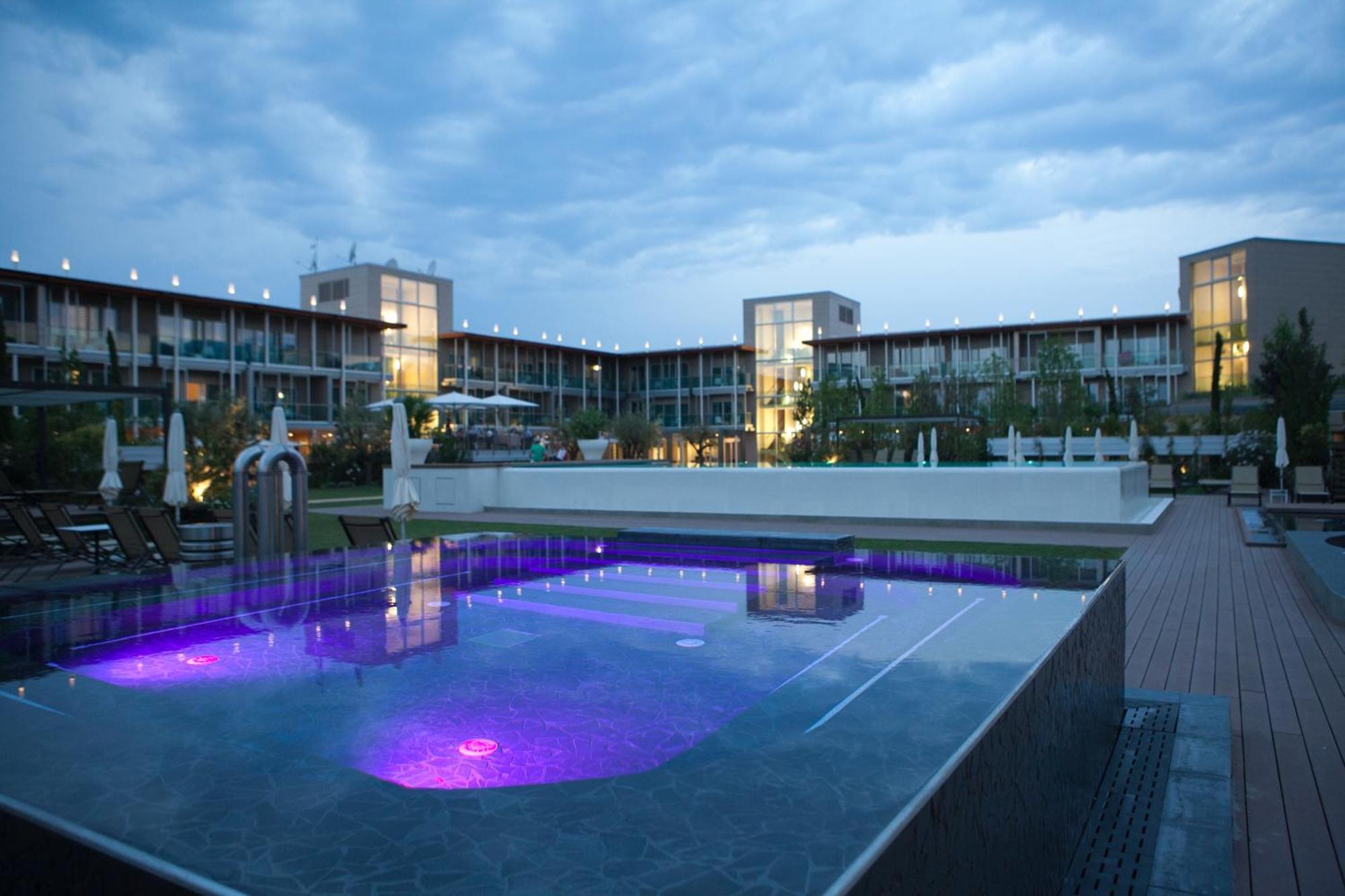 Aqualux Hotel Spa Suite & Terme Bardolino Exteriör bild